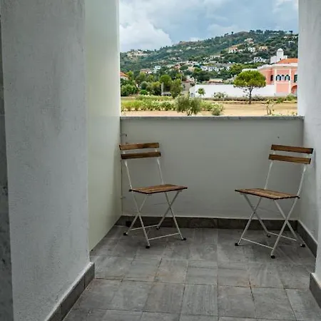 Pepi Bed and Breakfast 3*