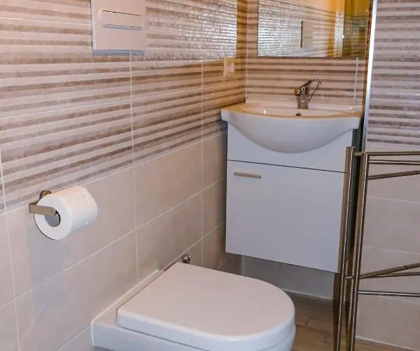 Nocleg ze śniadaniem Pepi 3*